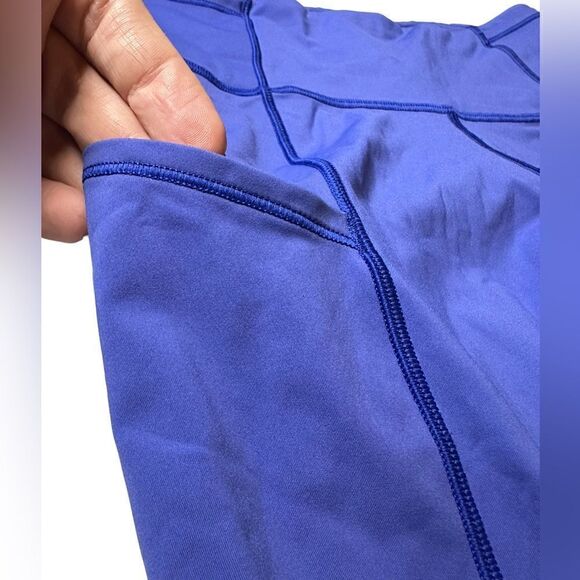 Lululemon Fast & Free Crop Size 4, 19” - Picture 5 of 8